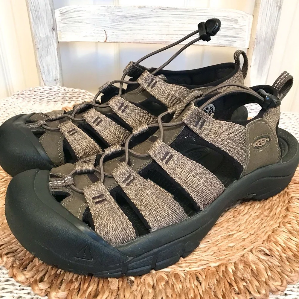Keen Men’s Newport H2 Sandal
